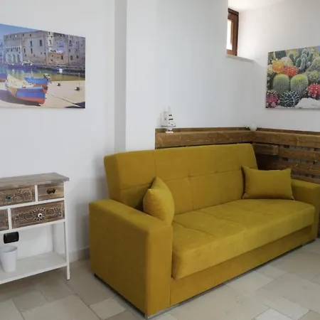 Palazzo Angio' Monopoli