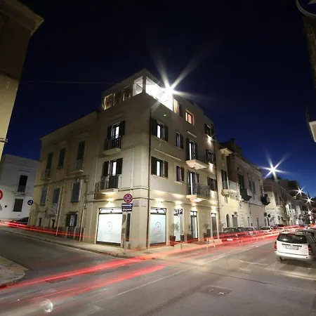 Palazzo Angio' Monopoli